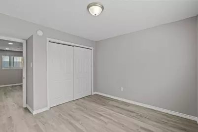 911 Avenue K #11, Galveston, TX 77550 - Photo 8