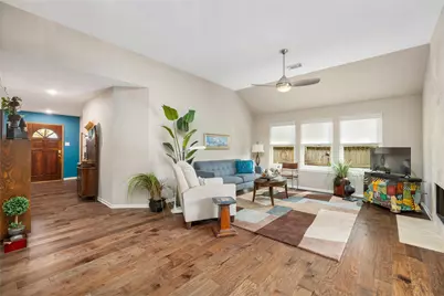 16910 Dusty Mill Drive W, Sugar Land, TX 77498 - Photo 4