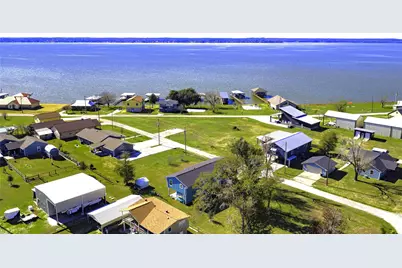 129 Second Avenue, Onalaska, TX 77360 - Photo 4