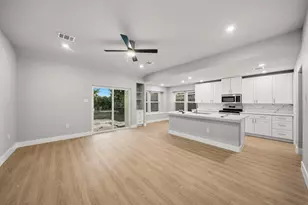 5307 Danfield Dr, Houston, TX 77053 - Photo 8