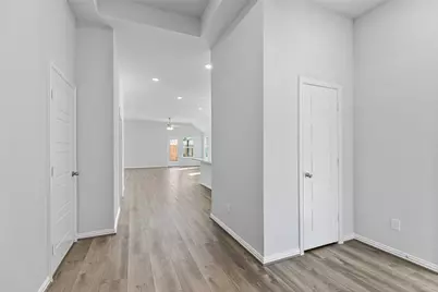 2219 Villa Bella Lane, Friendswood, TX 77546 - Photo 4