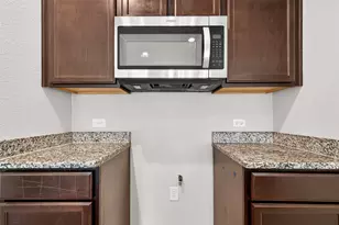 20112 Leaf River Cir, New Caney, TX 77357 - Photo 14