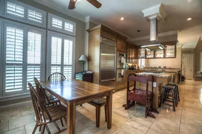1043 Memorial Village Drive, Houston, TX 77024 - Photo 10