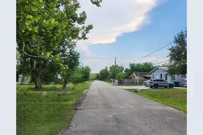 9720 Bucroft Street, Houston, TX 77029 - Photo 6