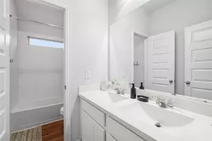 1317 Course View Dr, League City, TX 77573 - Photo 26