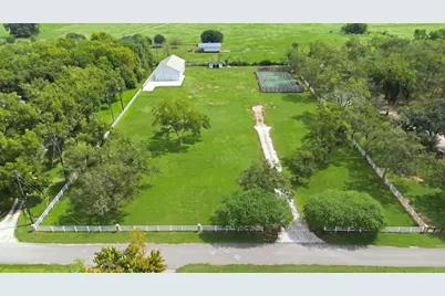 6860 Shady Lane, Fulshear, TX 77406 - Photo 6