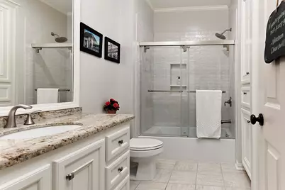 22 W Bracebridge Circle, The Woodlands, TX 77382 - Photo 22