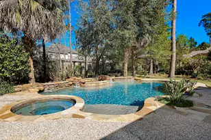 22 W Bracebridge Cir, The Woodlands, TX 77382 - Photo 24