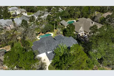 22 W Bracebridge Circle, The Woodlands, TX 77382 - Photo 4