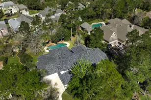 22 W Bracebridge Cir, The Woodlands, TX 77382 - Photo 4