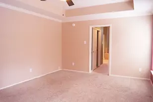 2202 Plantation Bend Dr, Sugar Land, TX 77478 - Photo 8