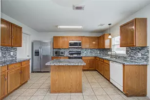 14954 Sugar Sands Dr, Sugar Land, TX 77498 - Photo 10