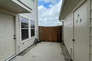 2117 Kemah Village Dr, Kemah, TX 77565 - Photo 28