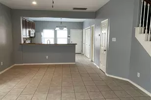 2117 Kemah Village Dr, Kemah, TX 77565 - Photo 4
