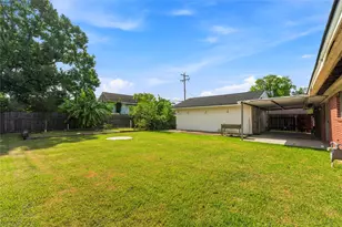 2117 S Houston Rd, Pasadena, TX 77502 - Photo 24