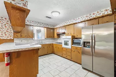 2117 S Houston Road, Pasadena, TX 77502 - Photo 8