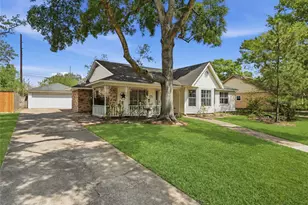 22338 Wetherburn Ln, Katy, TX 77449 - Photo 2