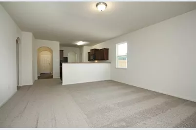 928 Lake View Circle W, Brookshire, TX 77423 - Photo 6