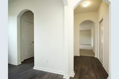 928 Lake View Circle W, Brookshire, TX 77423 - Photo 2