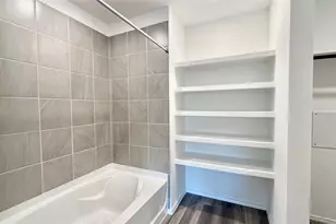 1127 Dewberry Downs Ln, Houston, TX 77090 - Photo 24