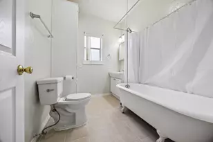 2010 Crocker St, Houston, TX 77006 - Photo 6