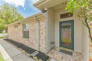 10423 Emerald Glen Ln, Houston, TX 77070 - Photo 4