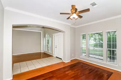 902 Rock Springs Drive, Richmond, TX 77469 - Photo 10