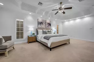 8702 Ilona Ln, Houston, TX 77025 - Photo 26