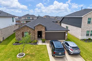 7902 Wrangler Shack Ln, Rosharon, TX 77583 - Photo 2
