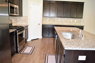 3622 Vista Pointe Dr, Pasadena, TX 77504 - Photo 4