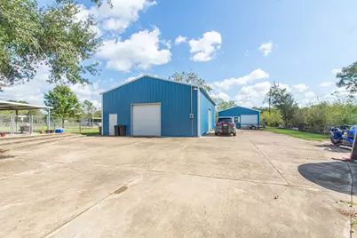 3625 County Road 36, Angleton, TX 77515 - Photo 38
