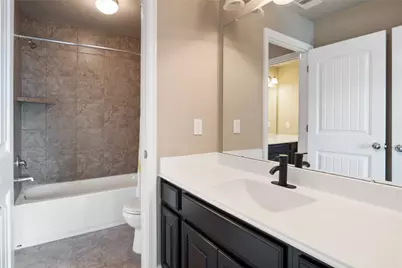 11707 Champions Gate Drive, Dayton, TX 77535 - Photo 38