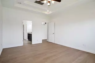 11707 Champions Gate Dr, Dayton, TX 77535 - Photo 14