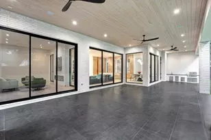 12511 Overcup Dr, Houston, TX 77024 - Photo 34