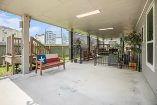 1333 N Meyer Ave, Seabrook, TX 77586 - Photo 4