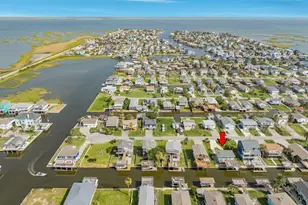 16619 Bermuda Way, Galveston, TX 77554 - Photo 6