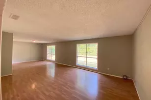 410 Cordell Dr, Crockett, TX 75835 - Photo 4