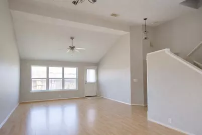 10307 Sugarbridge Trail, Sugar Land, TX 77498 - Photo 4