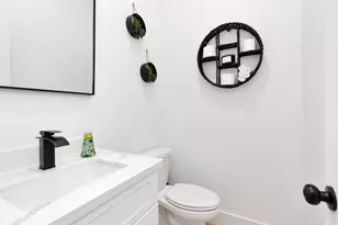 5308 Denmark St, Houston, TX 77028 - Photo 16