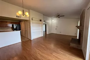 10555 Turtlewood Ct, Houston, TX 77072 - Photo 1