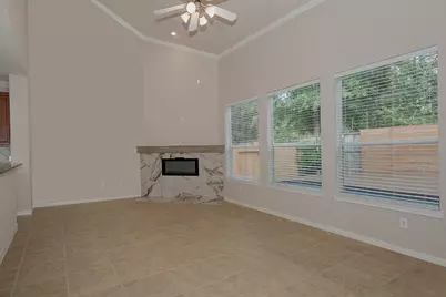 47 N Spinning Wheel Circle, The Woodlands, TX 77382 - Photo 14