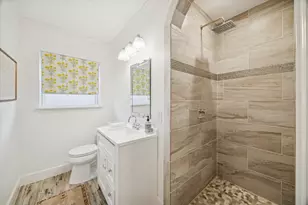 9829 Pine Lake Dr, Houston, TX 77055 - Photo 20