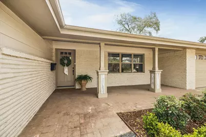 9829 Pine Lake Drive, Houston, TX 77055 - Photo 28