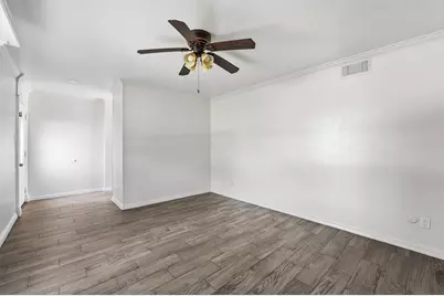 1512 S 8th Street, La Porte, TX 77571 - Photo 8