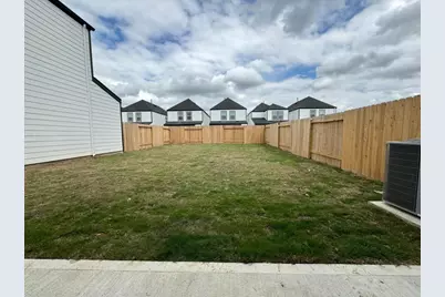 12319 Maria Heights Court, Houston, TX 77047 - Photo 26