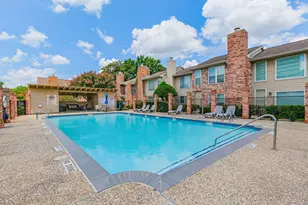 2507 Bering Dr, Houston, TX 77057 - Photo 2