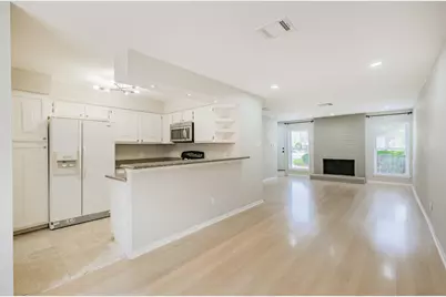 2507 Bering Drive #9, Houston, TX 77057 - Photo 4