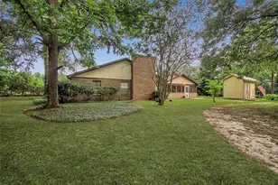 6556 Golden Oaks Dr, Conroe, TX 77385 - Photo 4