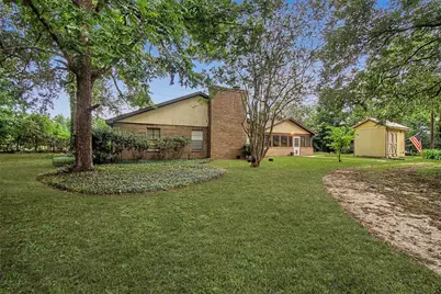 6556 Golden Oaks Drive, Conroe, TX 77385 - Photo 4