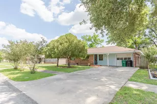 6131 Grape St, Houston, TX 77074 - Photo 40